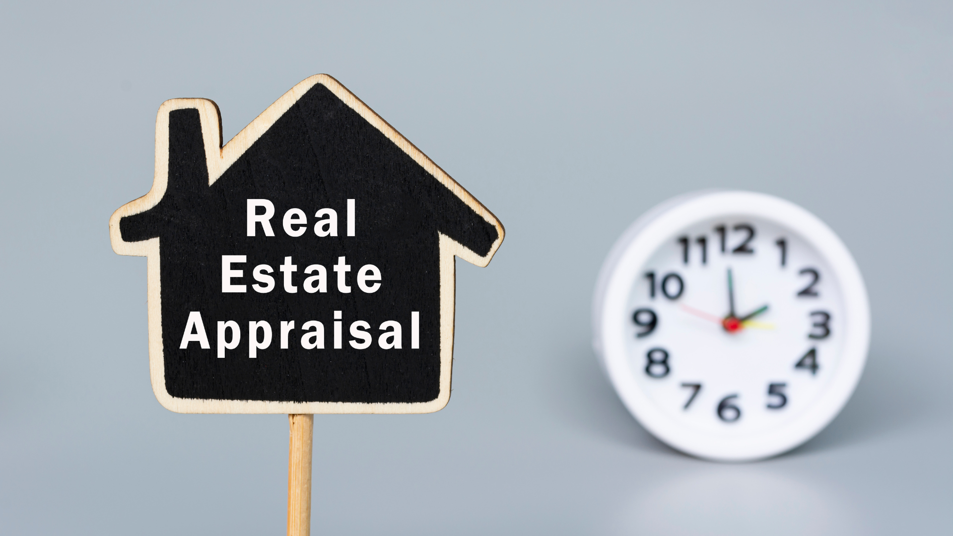 Appraisal report and home valuation visual representing appraisal gap risk
